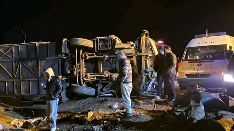 مثلث مرگبار جاده‌های ایران؛ ترکیب وحشتناک خودروهای فرسوده، جاده‌های ناامن و خستگی راننده‌ها