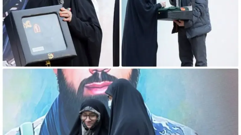 اولین «مدال سرباز» به مادر شهیدی که همزمان با حاج قاسم در یمن شهید شد اهدا شد
