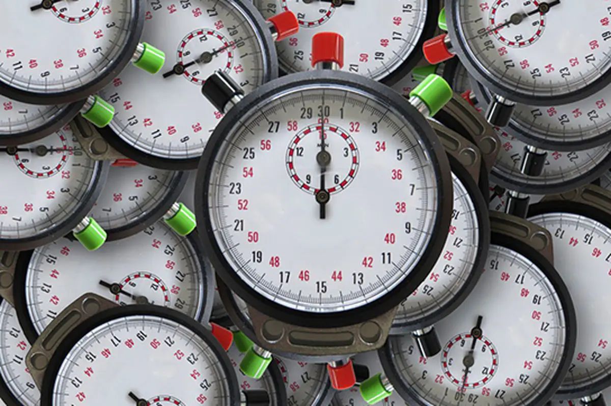 تورم آذر ماه چطور اقتصاد را روی دور تند برد؟ حس عجیب تغییرات لحظه‌ای قیمت‌ها!