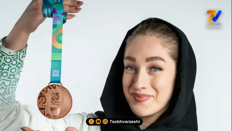 عکس| برف بازی آیت سلامت دختر بلند قامت والیبال