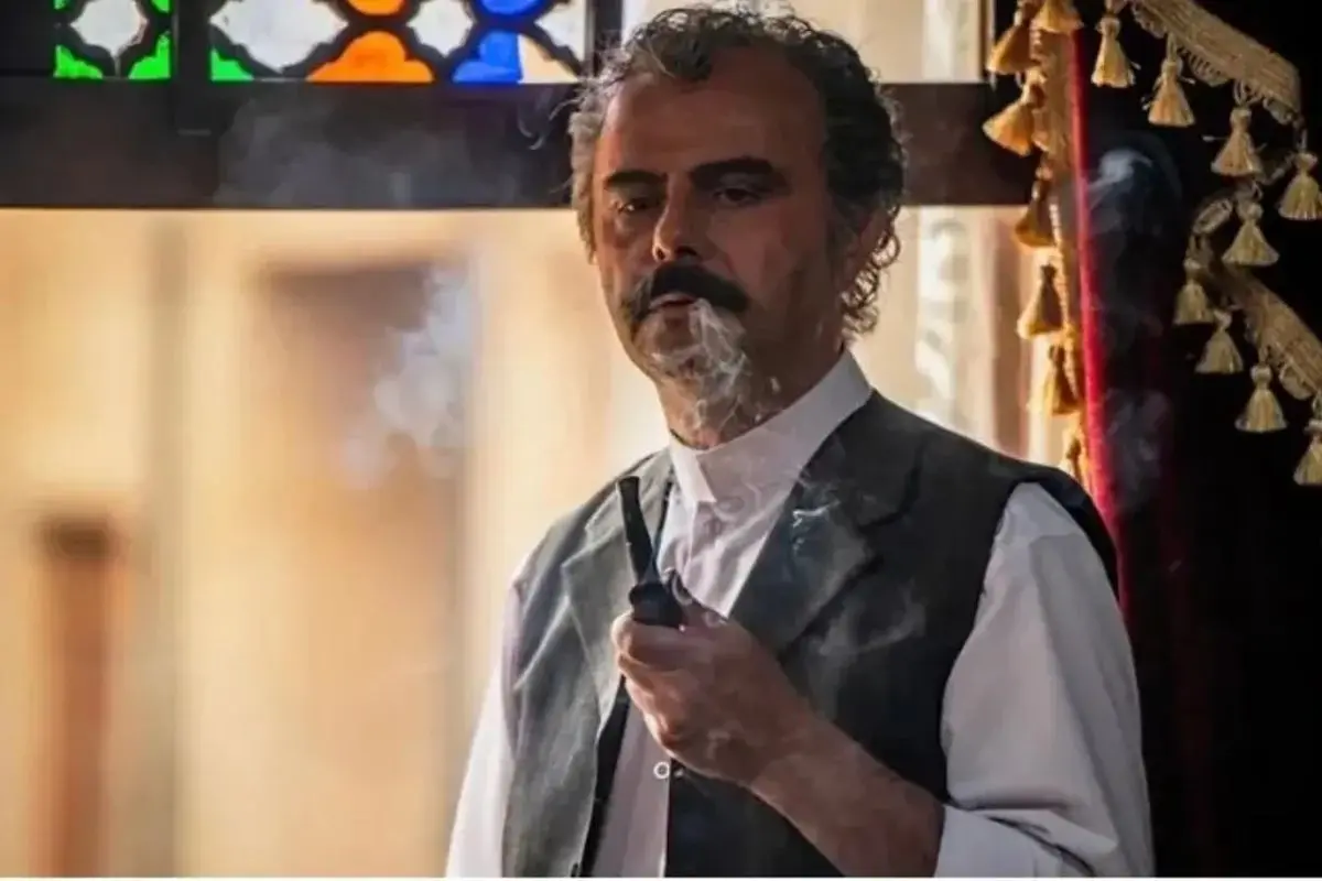 جدایی ناگهانی علی مصفا از سریال «بامداد خمار»؛ اختلاف مالی پشت پرده جدایی؟