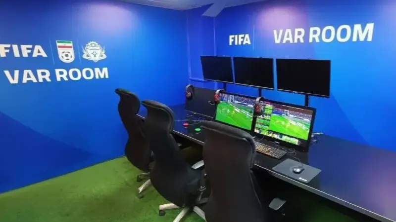 ماجرای جنجالی VAR در رفسنجان؛ مشکل از پول بود یا سوءتفاهم؟