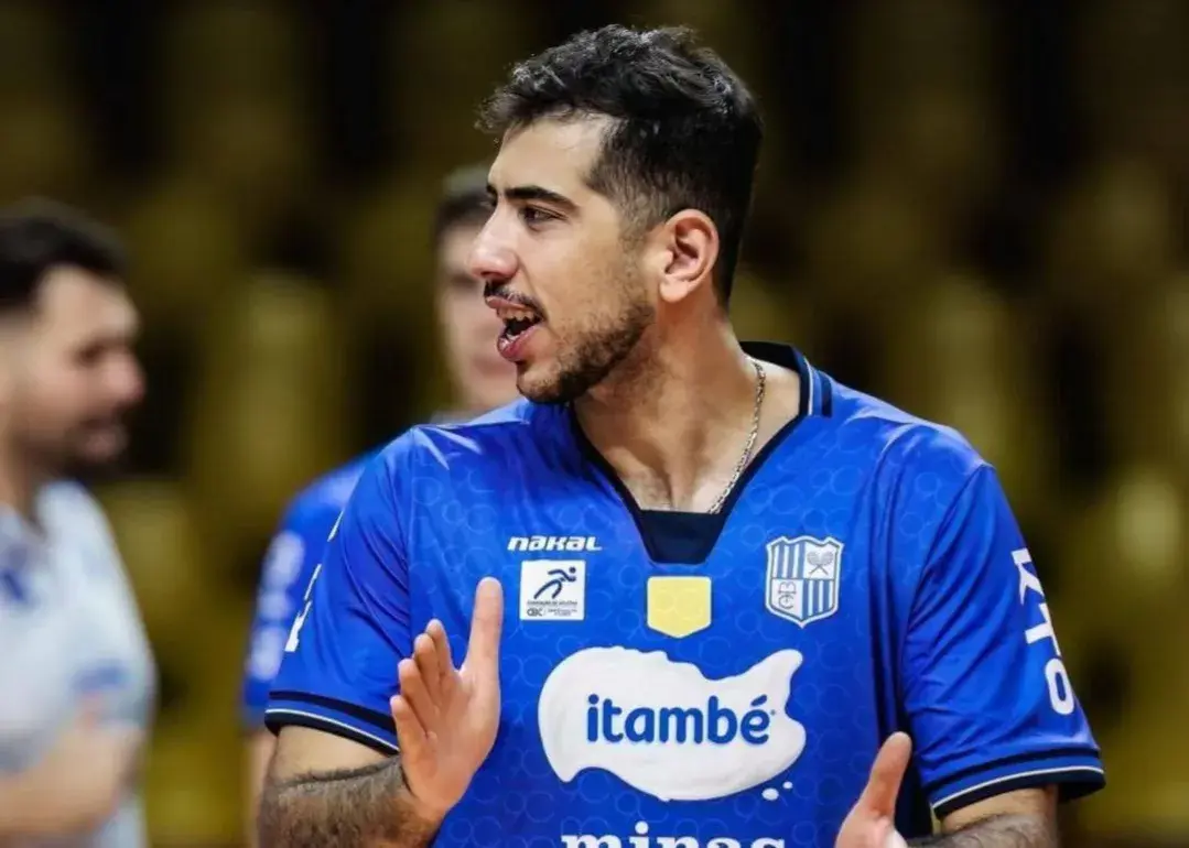 پاسور ایرانی میناس، بحران را شکست داد و روزهای طلایی والیبال برزیل را رقم زد - وب‌گردی