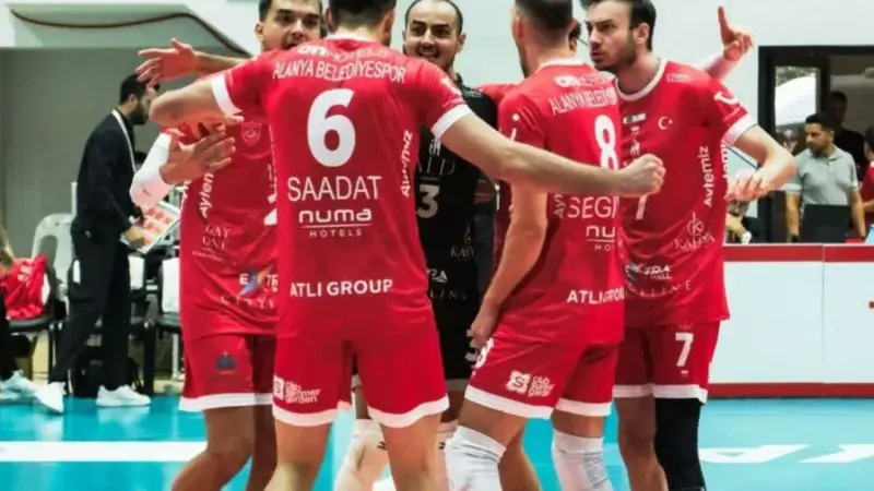 گالاتاسرای چگونه با روز کم‌فروغ ستاره ایرانی پیروز شد؟