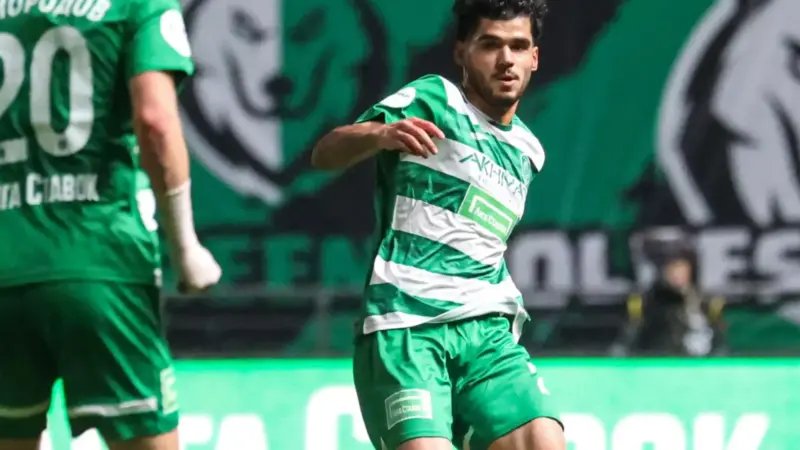 بازگشت غیرمنتظره زارع از روسیه؛ چرا لژیونر ایرانی نیمکت‌نشین شد؟