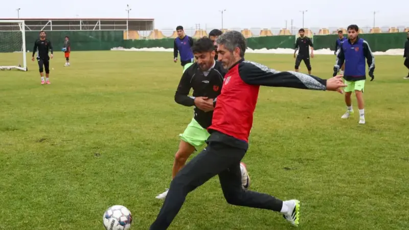 جباری و مس رفسنجان؛ انگیزه انتقام برای فرار از سقوط در لیگ برتر