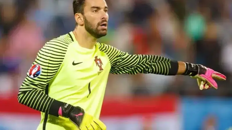 رسمی: خداحافظی دروازه‌بان پرتغالی از فوتبال