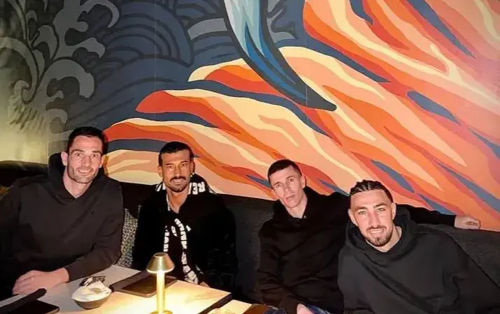 شام مشترک رامین با اکیپ خارجی‌های استقلال