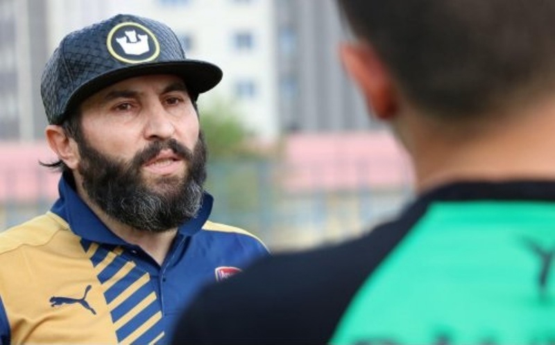 لطیفی: حالا زمین و زمان دست به دست هم داده‌اند تا ایران به جام جهانی 2026 صعود کند!