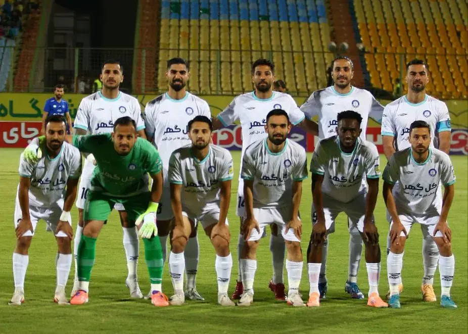 گل‌گهر با ترکیبی از هنر و فوتبال مقابل شمس‌آذر - وب‌گردی