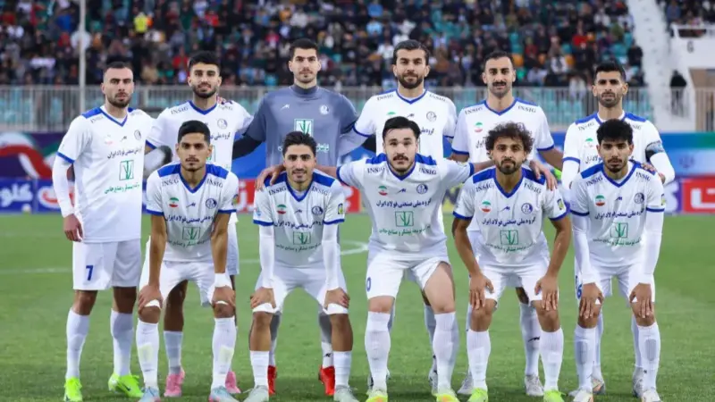 سقوط عجیب صدرنشین سابق لیگ برتر؛ استقلال خوزستان در خطر جدی!