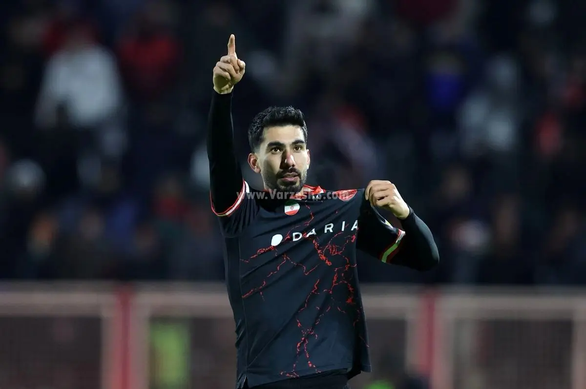 واکنش تند و جنجالی رضا شکاری به حرکت جنجالی شجاع خلیل‌زاده در بازی پرسپولیس!