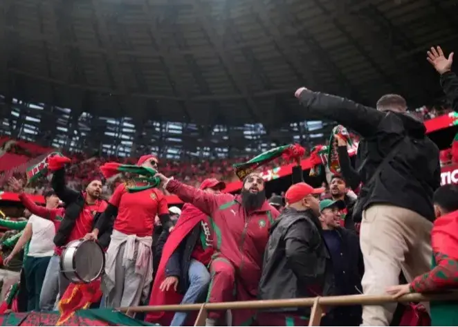 چرا سکوهای ورزشگاه مراکش با بلیت‌های تمام‌شده خالی ماند؟ ماجرای عجیب و جنجالی!