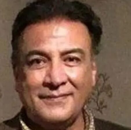 تغییر چهرۀ عبدالرضا اکبری در نقش «امام خمینی»؛ سال 88 اصلا قابل شناسایی نبود