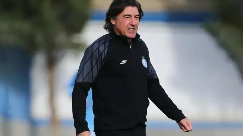 ساپینتو دست به تغییرات بزرگ در خط حمله استقلال می‌زند؛ آیا کابوس گلزنی پایان می‌یابد؟