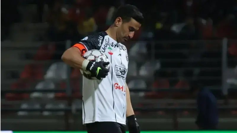 لحظه نفس‌گیر احسان حاج‌صفی در برابر ریکاردو آلوز؛ پنالتی‌زن تغییر کرد و گل شد!