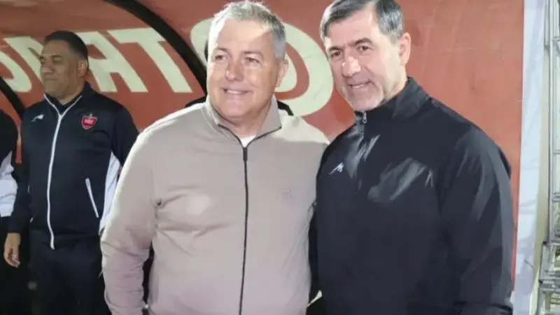 اسکوچیچ به خاطر کریم باقری عذرخواهی کرد؛ پشت پرده ماجرا چیست؟