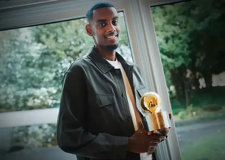 ستاره سابق لیورپول چگونه توپ طلای ۲۰۲۵ را به دست آورد؟