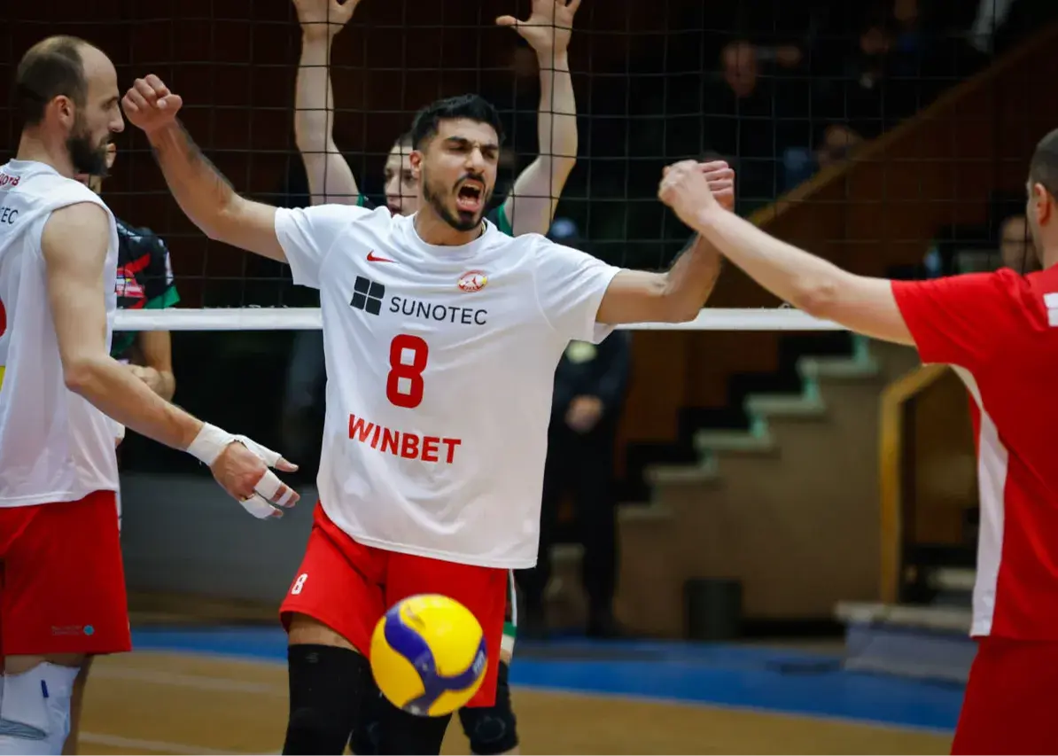 درخشش محمدرضا بیک، ستاره ایرانی؛ زسکا صوفیه به صدر جدول لیگ والیبال بلغارستان رسید!