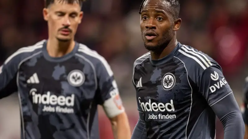 شانس بارسا: آینتراخت اصلا مهاجم ندارد!