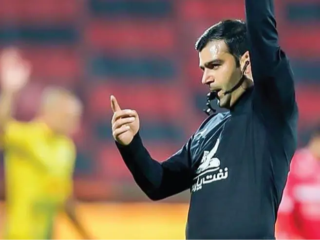 منصوریان داور حساس استقلال و گل‌گهر شد؛ دیدار سرنوشت‌ساز را از دست ندهید!