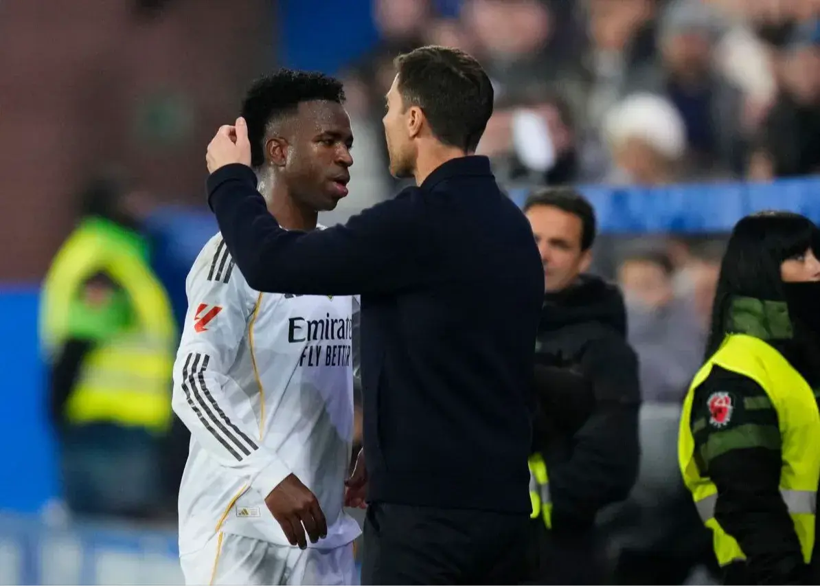 ژابی آلونسو به جنجالی‌ترین ستاره رئال مادرید اعتماد کرد؛ ترکیب شگفت‌انگیز برای شکست سویا!