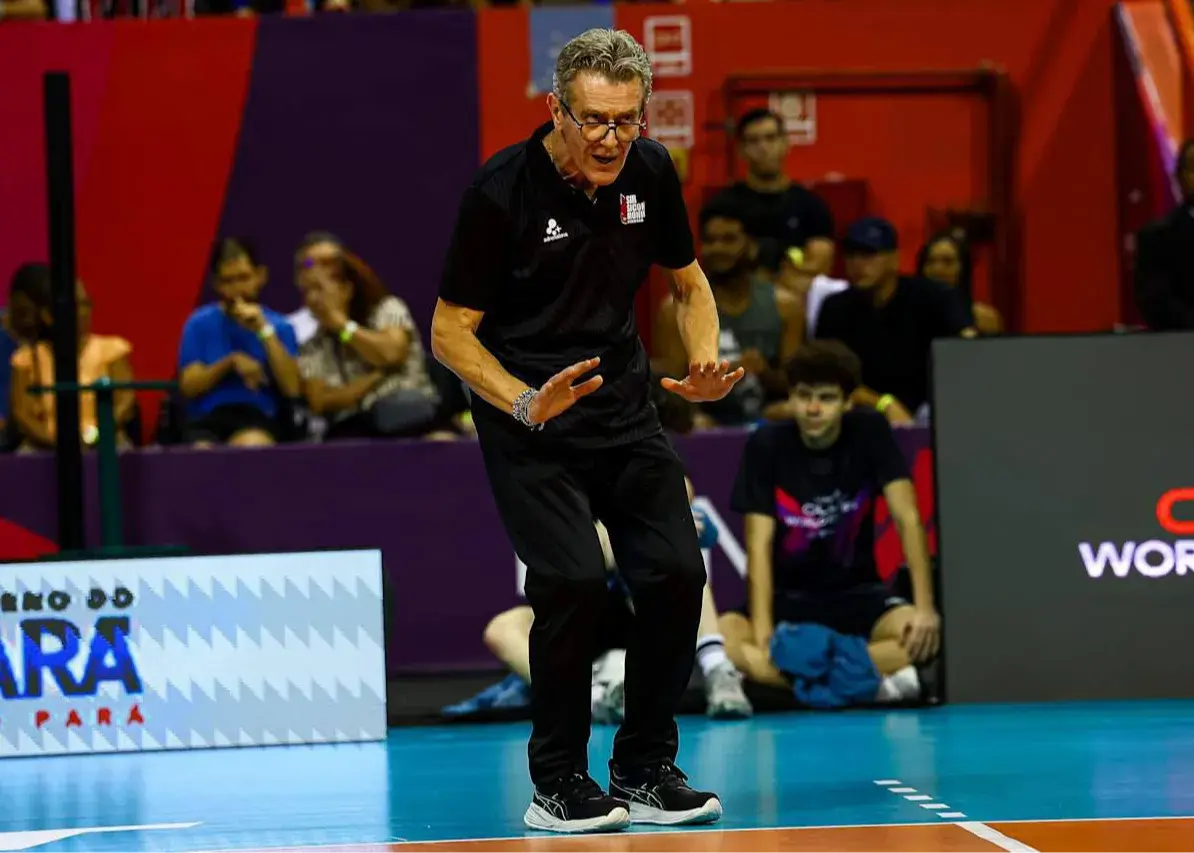 سرمربی که رویای هدایت ایران را داشت، حالا قهرمان جهان شد؛ سرنوشت عجیب لورنزتی