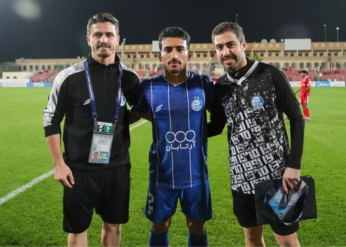 جشن ویژه استقلال؛ فقط مدافعان راست ستاره‌های این شب شدند!