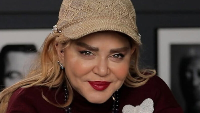 بهاره رهنما با لباس مخمل سبز زمردی؛ تجلی شکوه و اشرافیت در جشن حافظ!