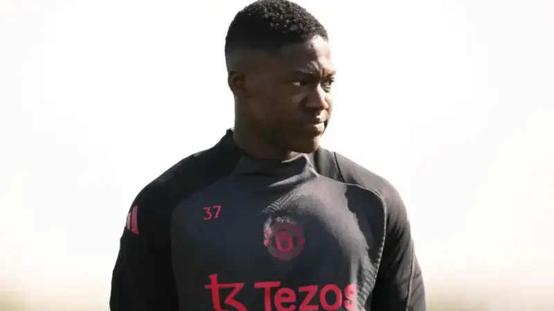 منچستریونایتد شوکه کرد؛ ماینو بالاخره در آستانه فروش قرار گرفت!