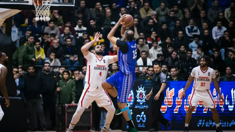 شوک بزرگ در لیگ بسکتبال؛ پایان سلطنت ۱۳ هفته‌ای استقلال با صدرنشینی شهرداری گرگان!
