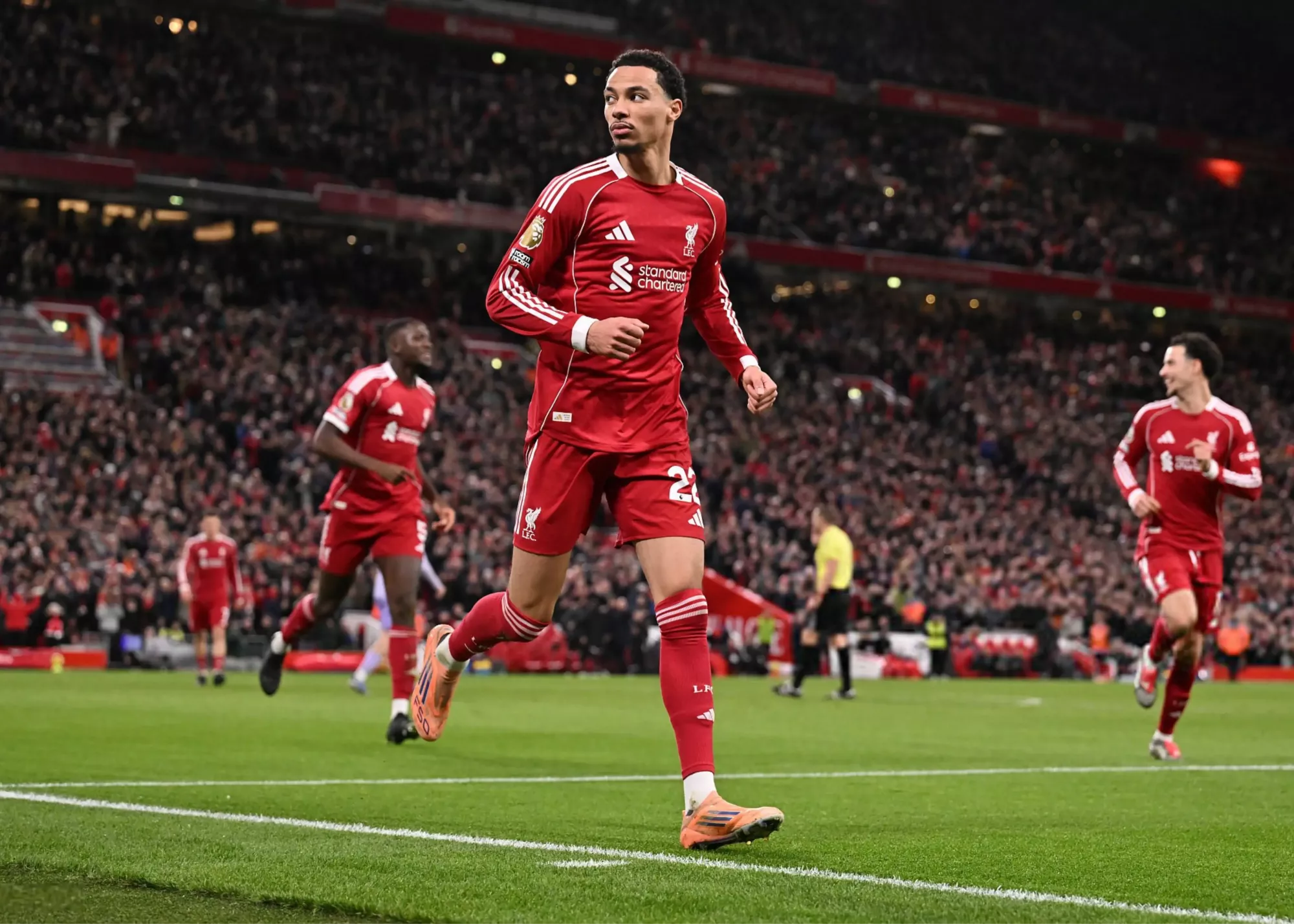 مصدومیت ناگهانی مهاجم کلیدی لیورپول؛ هت‌تریک در دقایق پایانی از دست رفت!