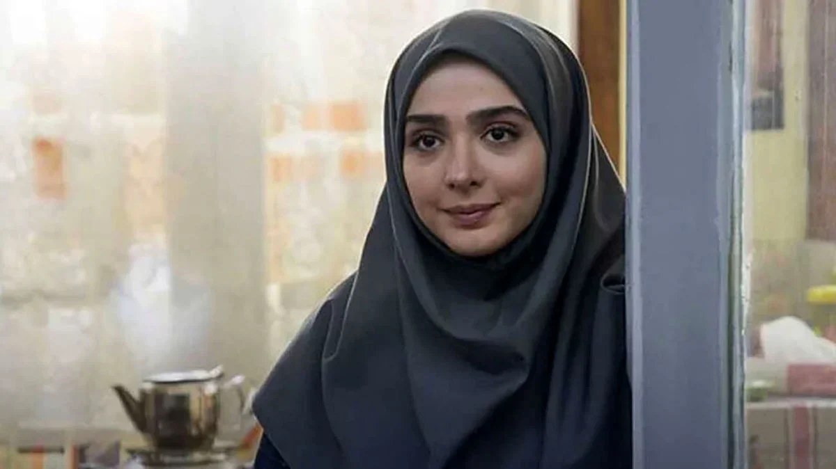 تصاویر جذاب و خاص مژده لواسانی و یاسمن در لحظه گرگ‌ومیش که همه را شگفت‌زده کرد!