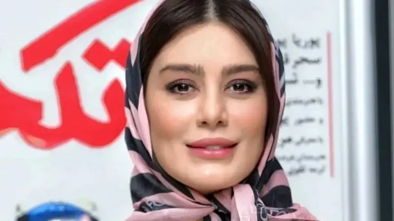 نگاه روز | تصویری از سحر قریشی در طلافروشی شاهرخ استخری