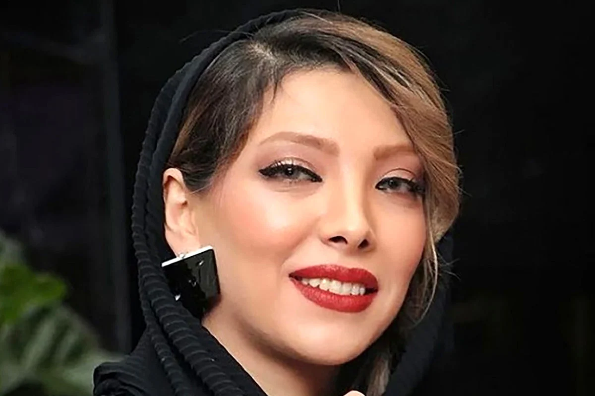 صدف اسپهبدی با استایل شیک و متفاوت در مراسمی خاص همه را متحیر کرد!