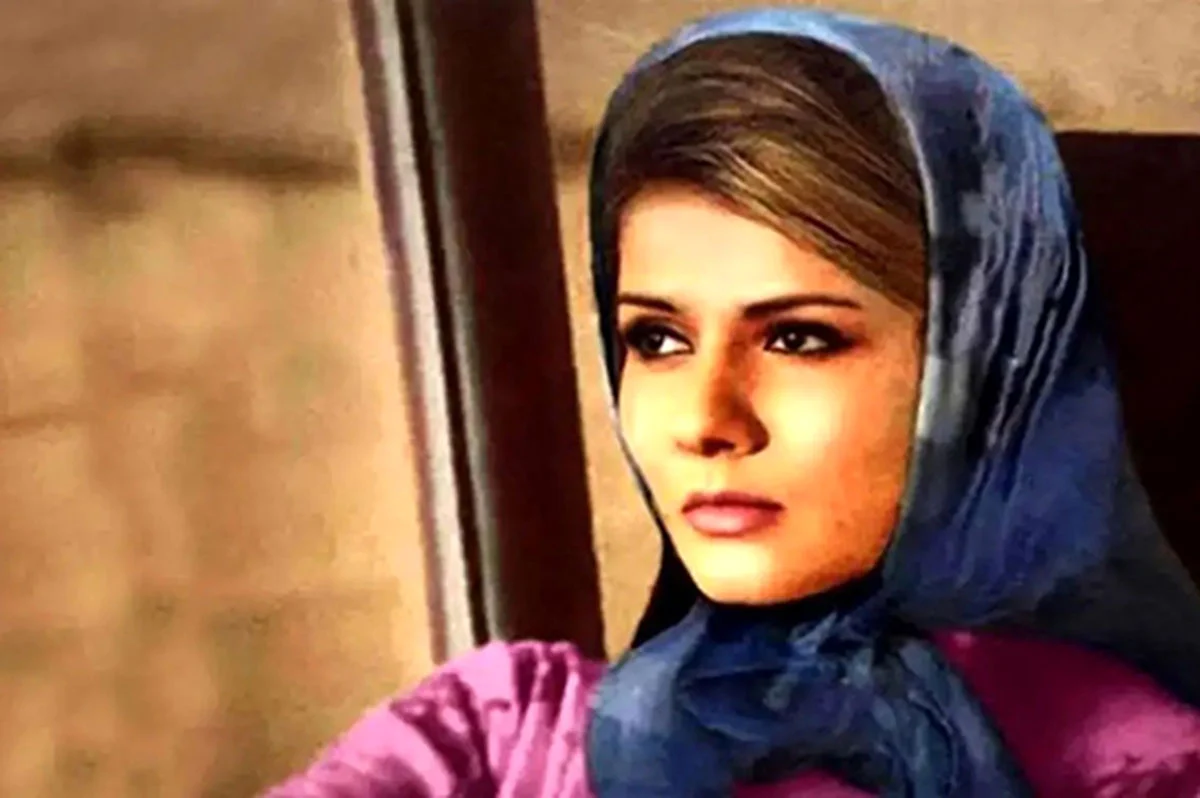 آذر شیوا در ۸۵ سالگی و در فرانسه؛ تصویری نادر از سلطان قلب‌ها که همه را شگفت‌زده کرد!