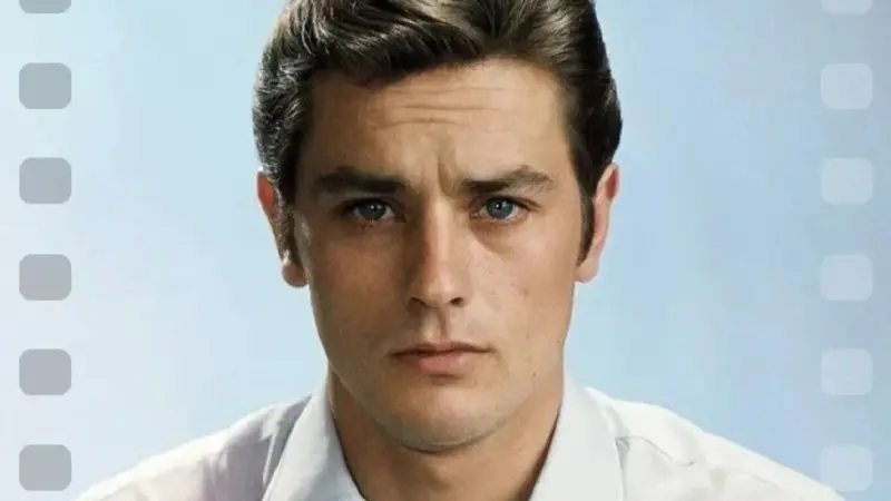 لحظه نادری که آلن دلون، اسطوره سینمای فرانسه، وارد ایران شد!