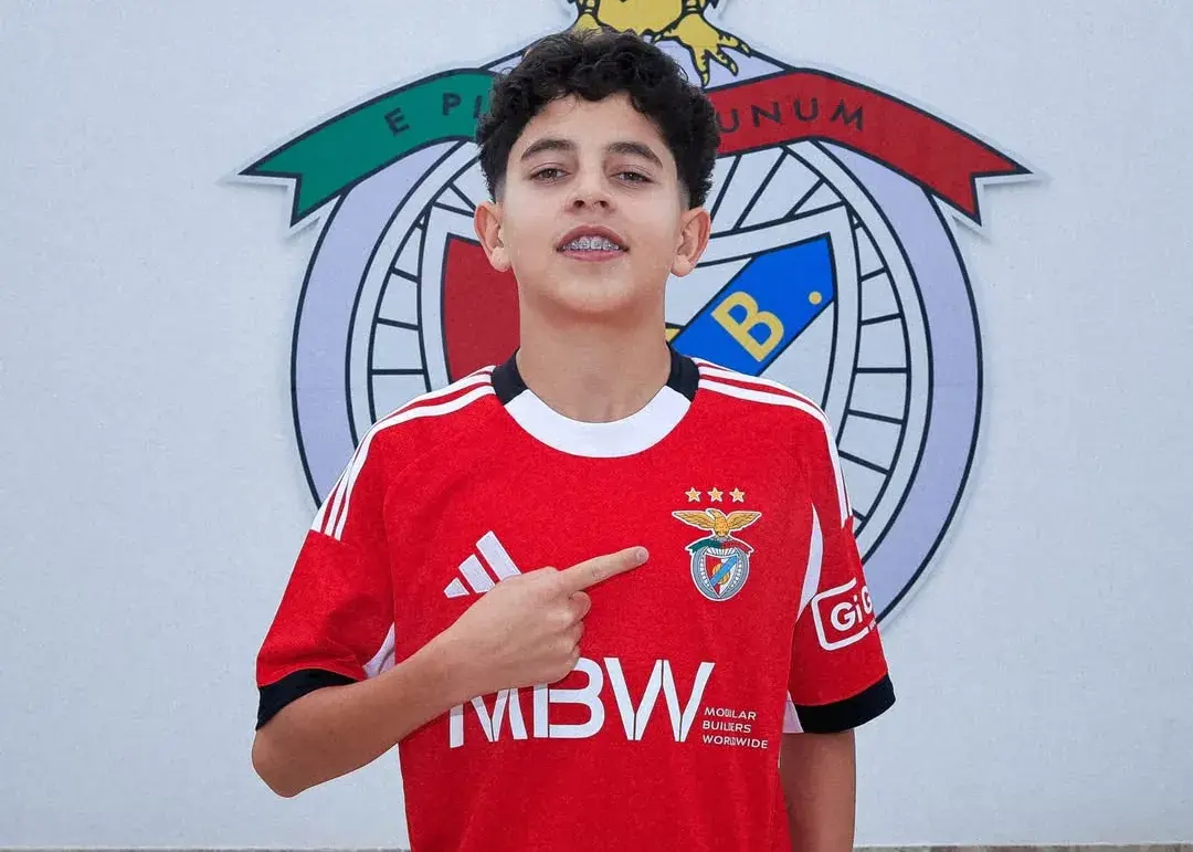 برادر 14 ساله راموس چگونه به بنفیکا رسید؟ مسیر شگفت‌انگیز لورنزو در دنیای فوتبال