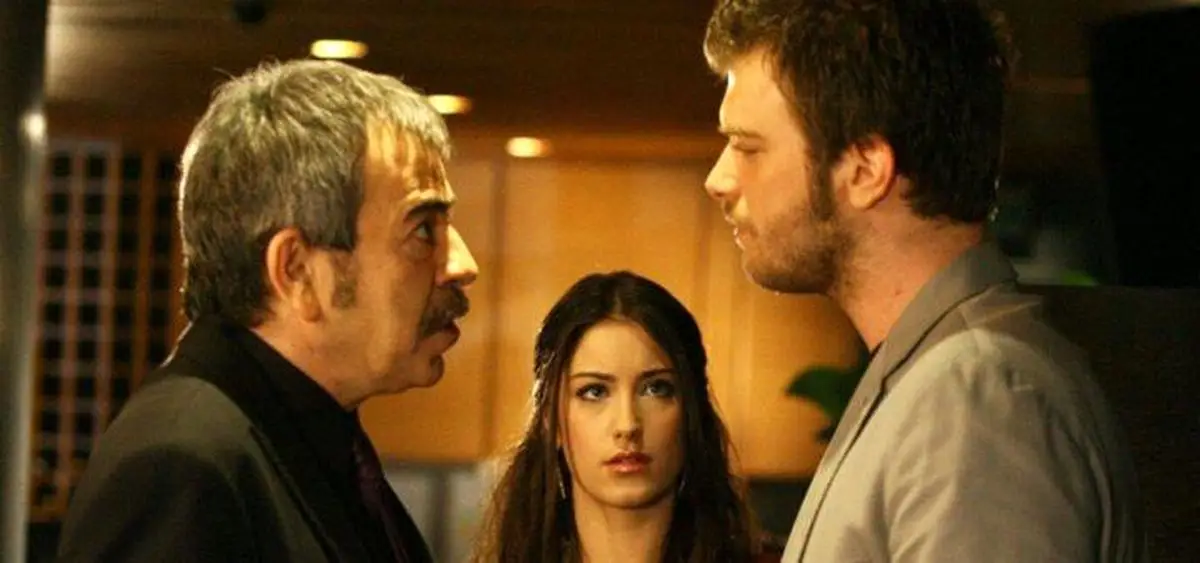 هازال کایا با استایلی متفاوت درخشید؛ جذاب‌تر از همیشه در نگاه کاربران!