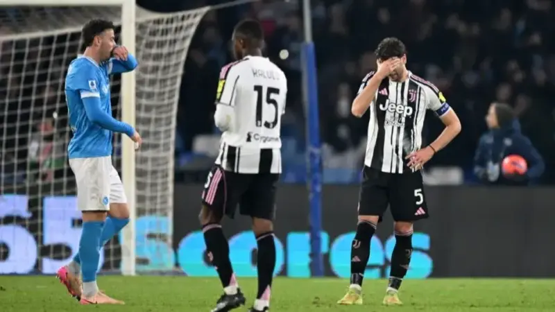 درخشش راسموس هویلوند در ناپولی / نفرین منچستریونایتد برداشته شد