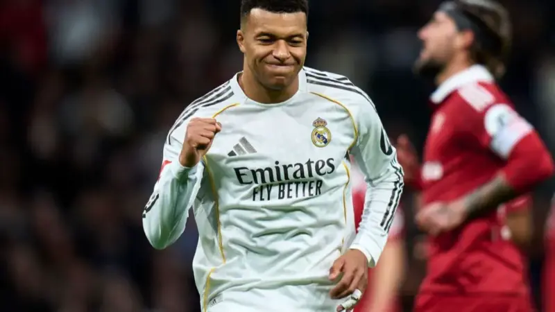 رئال مادرید با پیروزی آرام ۲-۰ مقابل سویا، سال نو را جشن گرفت!