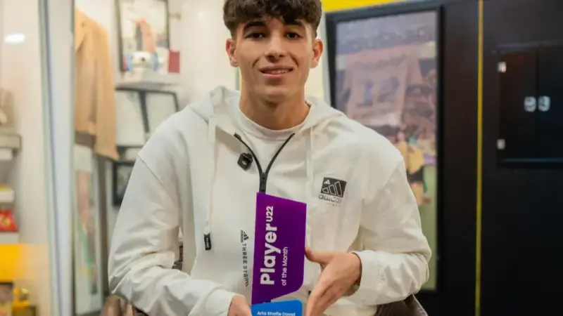 آریا شفیع‌دوست؛ وقتی صدای پای درد، آینده فوتبال ایران را لرزاند!