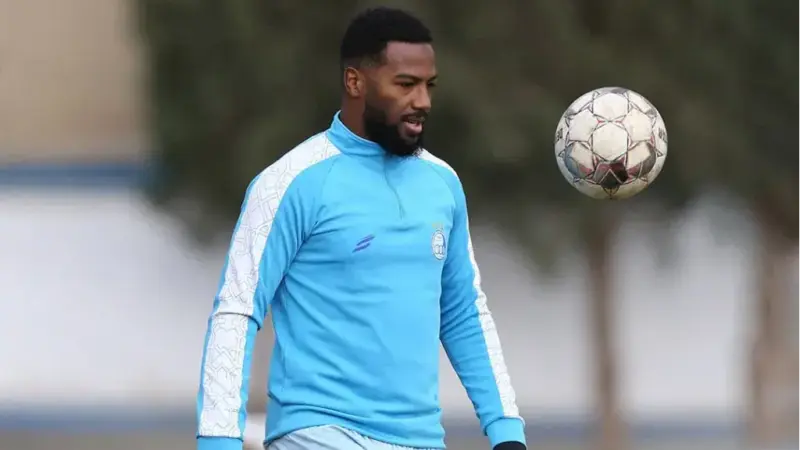 نازون همچنان دور از ترکیب استقلال