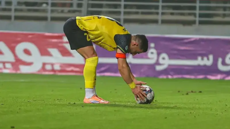 پاس طلایی حاج‌صفی که خط دفاع فولاد را به هم ریخت؛ علی نعمتی در تله سپاهان!