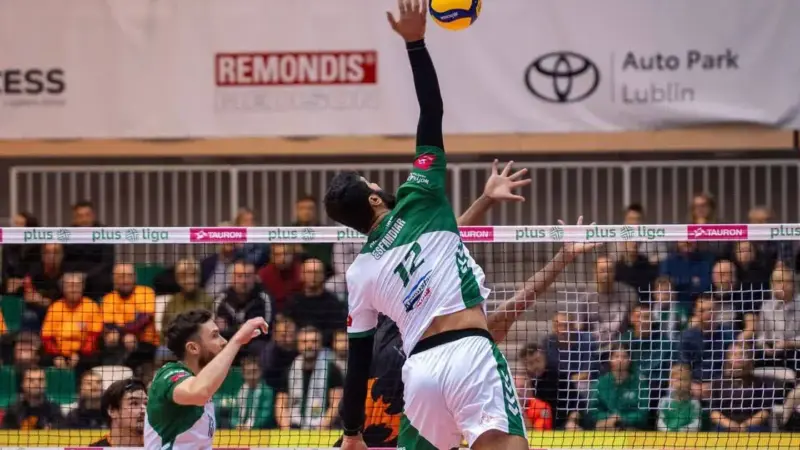 شکست سنگین و تحقیرآمیز اسفندیار و تیمش در والیبال لهستان؛ چراغ قرمز در پلاس‌لیگا!