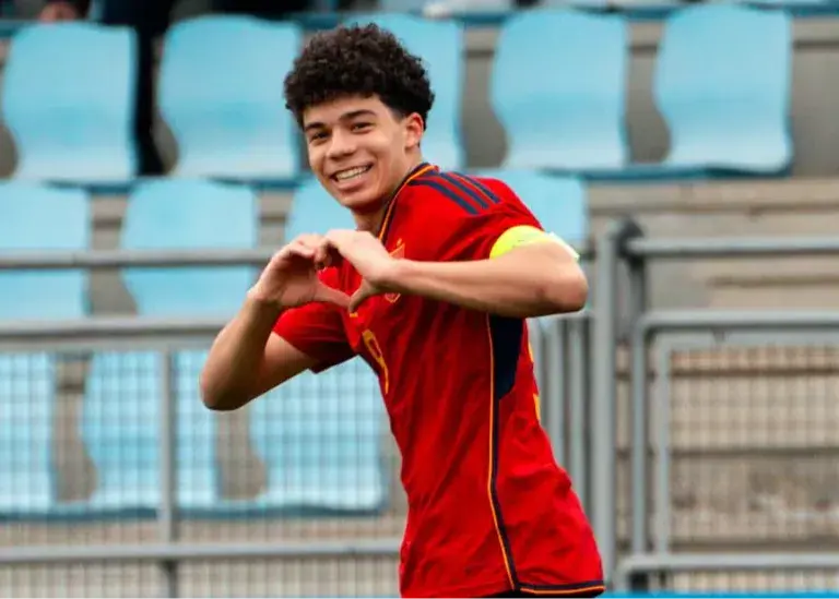 انزو، پسر مارسلو، با دعوت به تیم دوم رئال، مسیر درخشان فوتبالش را آغاز کرد!