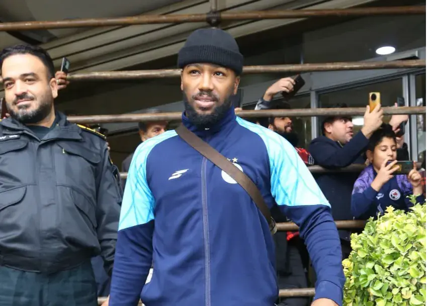 راز بازگشت نازون به استقلال؛ چگونه مهاجم آسیب‌دیده زمستان را شکست داد؟