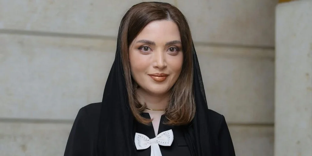 بهنوش طباطبایی با عکس یلدایی و انار؛ زیبایی اصیل در جشن کهن ایرانی!