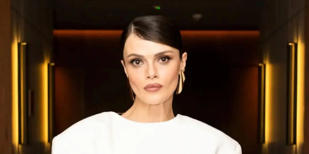 تیپ‌های جذاب سینم اونسال در پروژه‌ای که عشق به استانبول را زنده کرد!