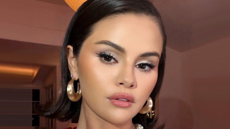 سلینا گومز با استایل جسورانه و چشم‌های تا به تا در مراسم اکران: حمایت ویژه از همکارانش در سینما